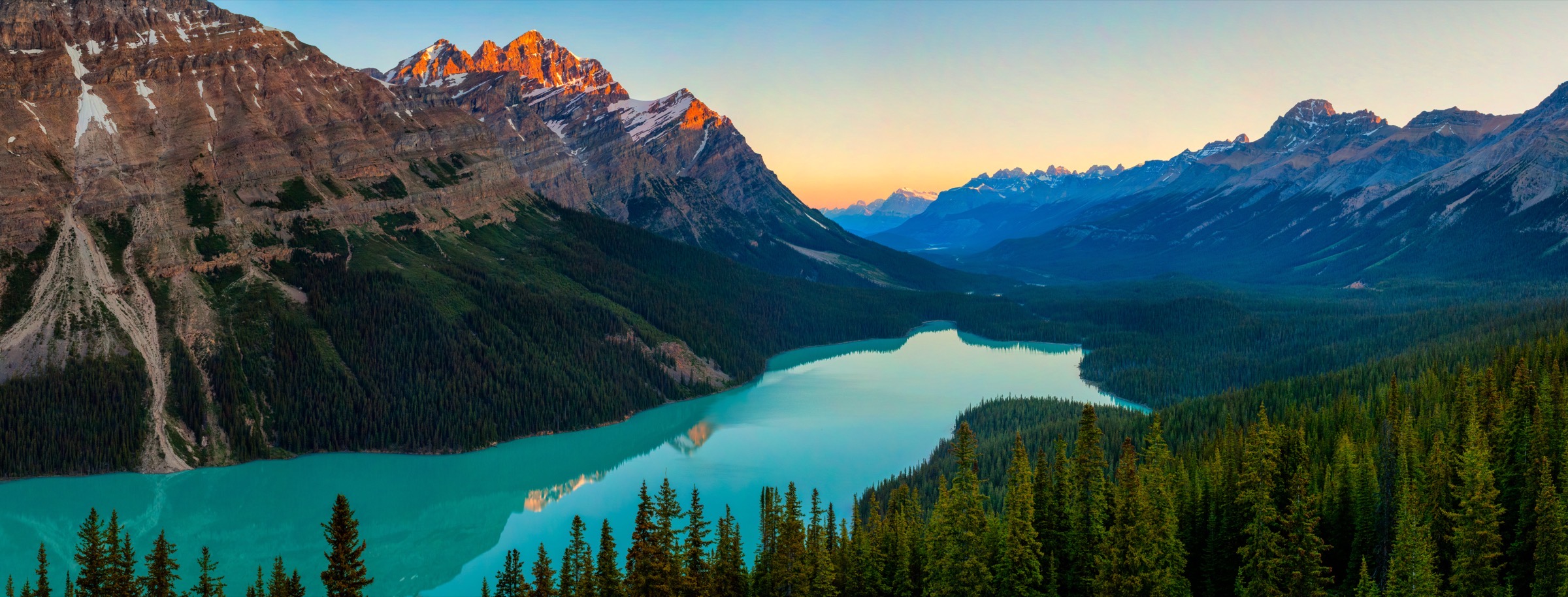 Peyto Lake at sunrise, Banff National Park